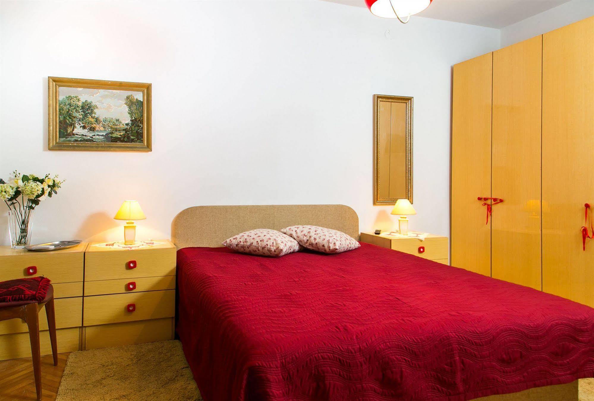 Apartments Mare Дубровник Екстериор снимка